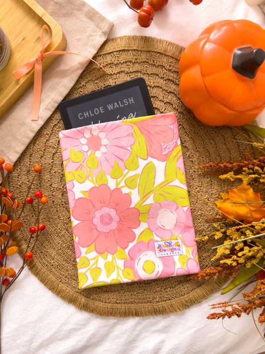 Flora Kindle Sleeve