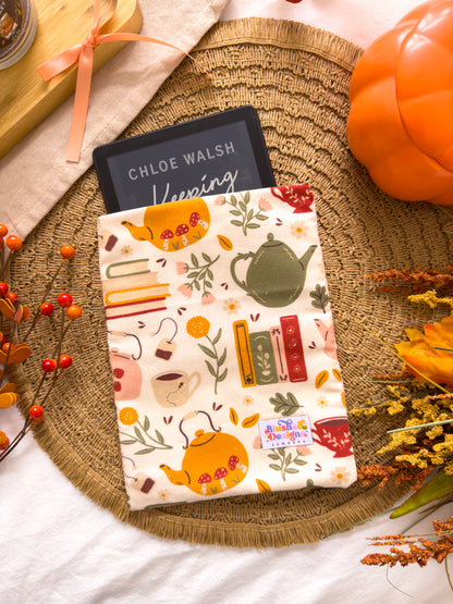 Books & Tea Kindle Sleeve